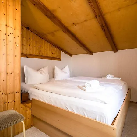 Haus Am Mit Wassergrundstueck Lärz